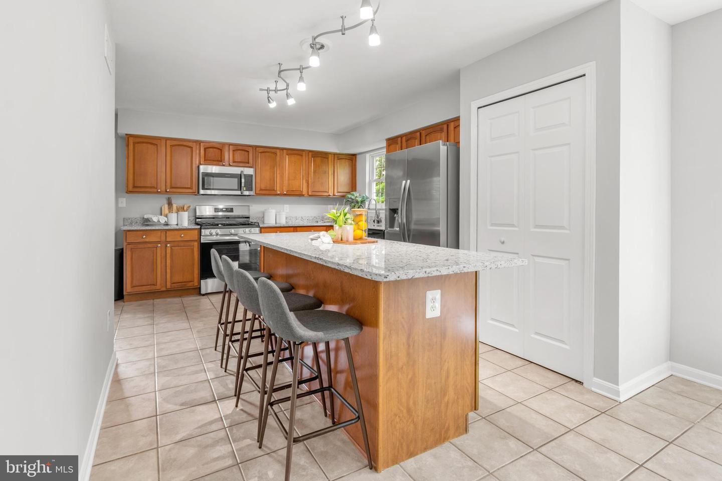 Interior, Kitchen, Stainless Steel Appliances