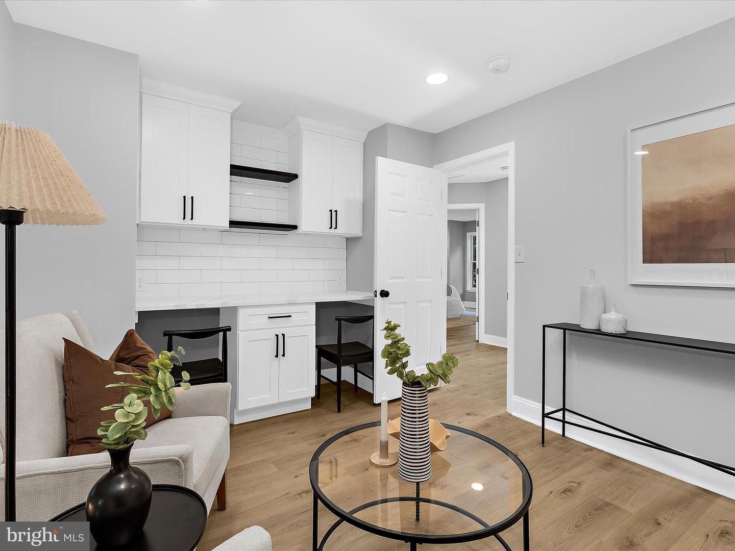 Interior, Kitchen, Recessed Lighting, Wood Texture Flooring