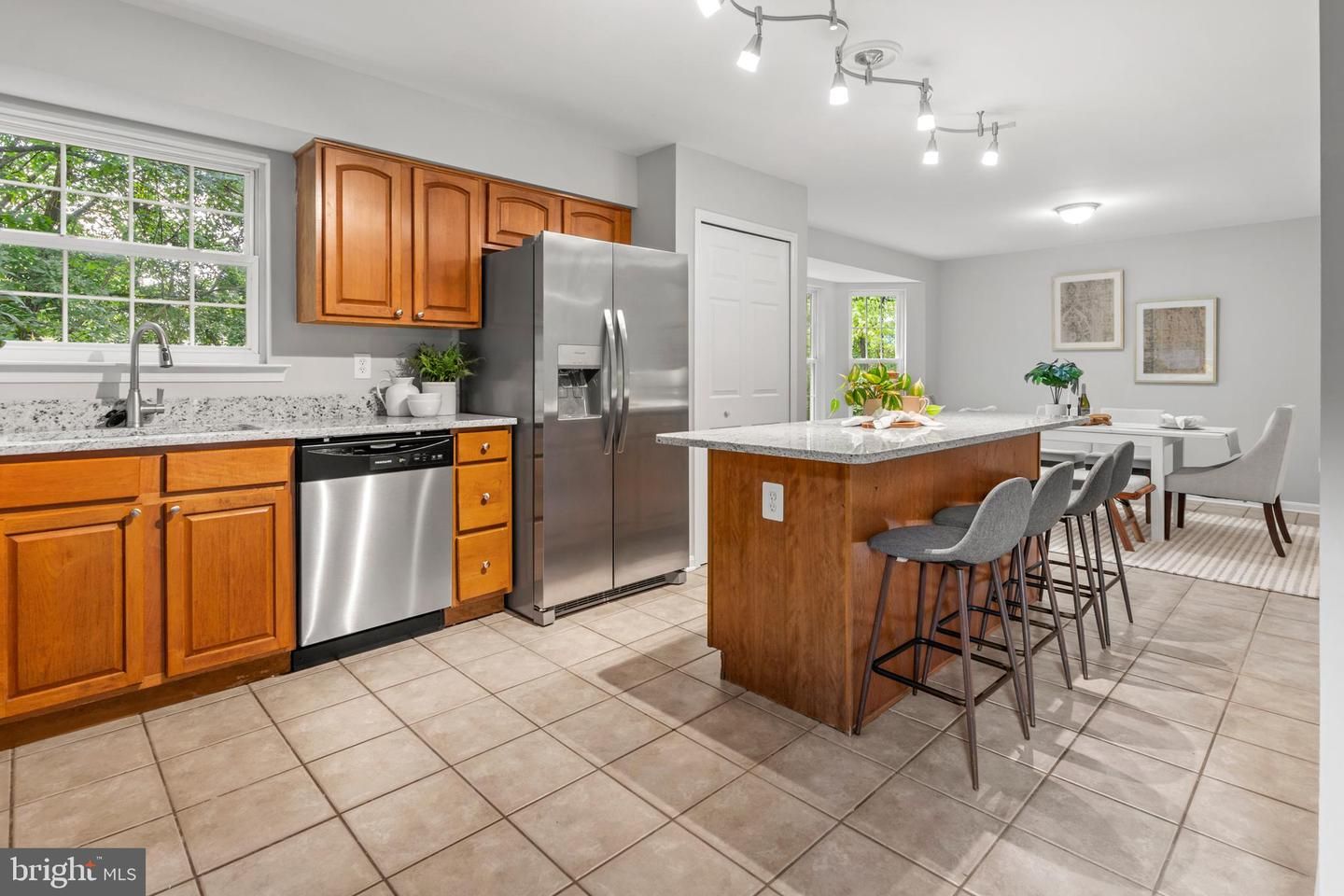 Dining room, Interior, Kitchen, Stainless Steel Appliances