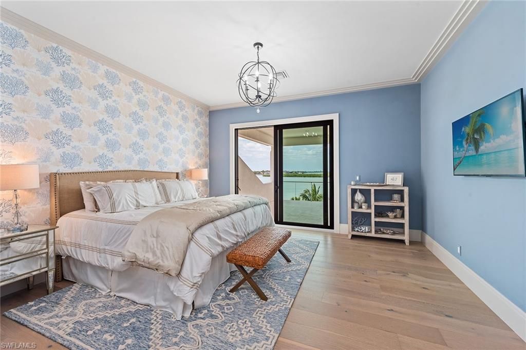 Bedroom, Interior, Pendant Lights, Wood Texture Flooring