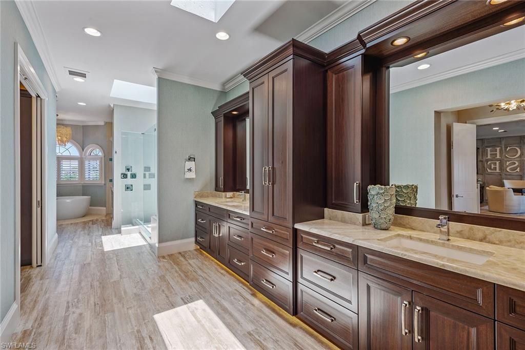 Bathroom, Dual Sink Vanities, Interior, Recessed Lighting, Wood Texture Flooring