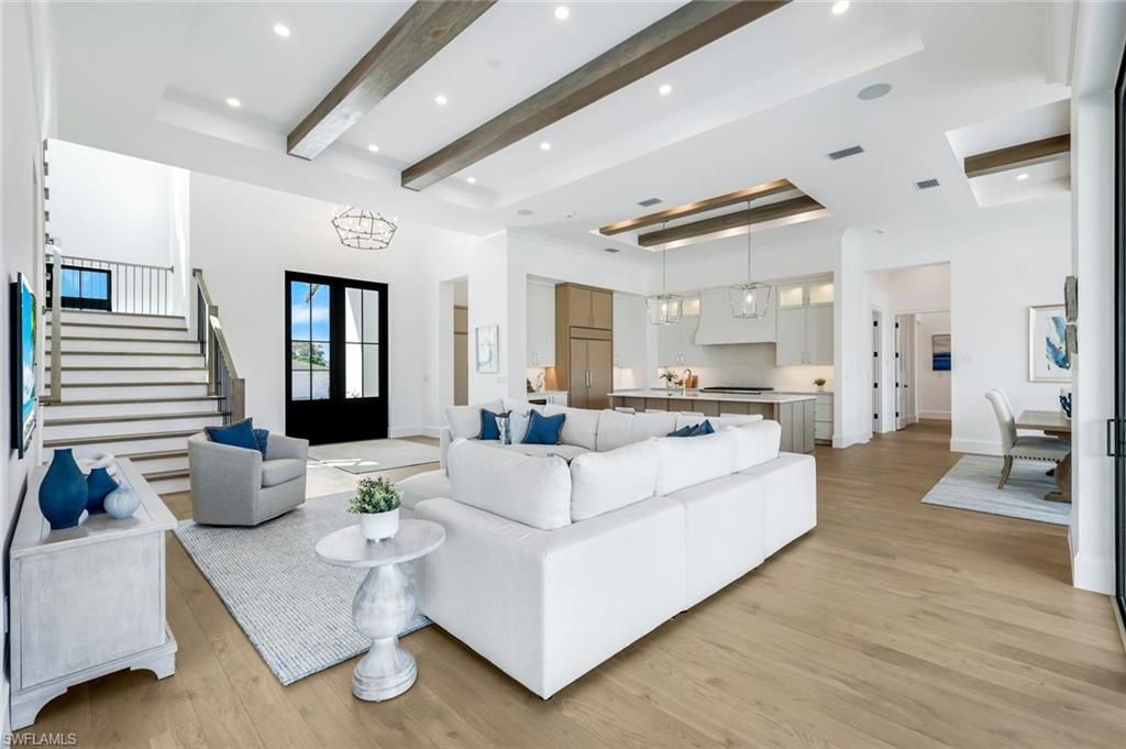 Interior, Kitchen, Living room, Pendant Lights, Recessed Lighting, Wooden Beams, Wood Texture Flooring