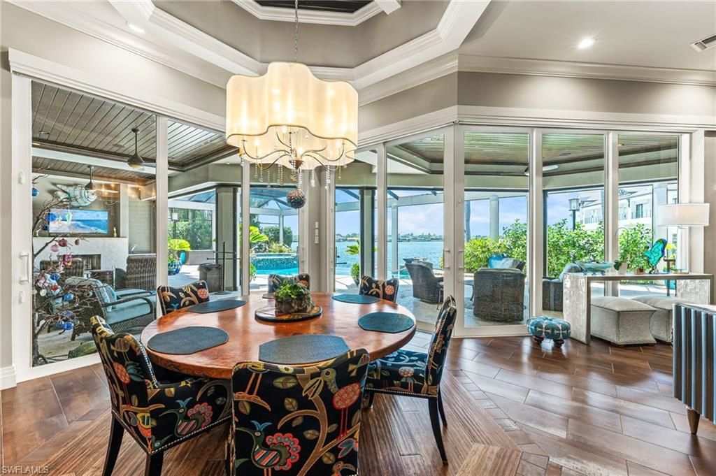Chandelier, Dining room, Interior, Recessed Lighting, Water, Wood Texture Flooring