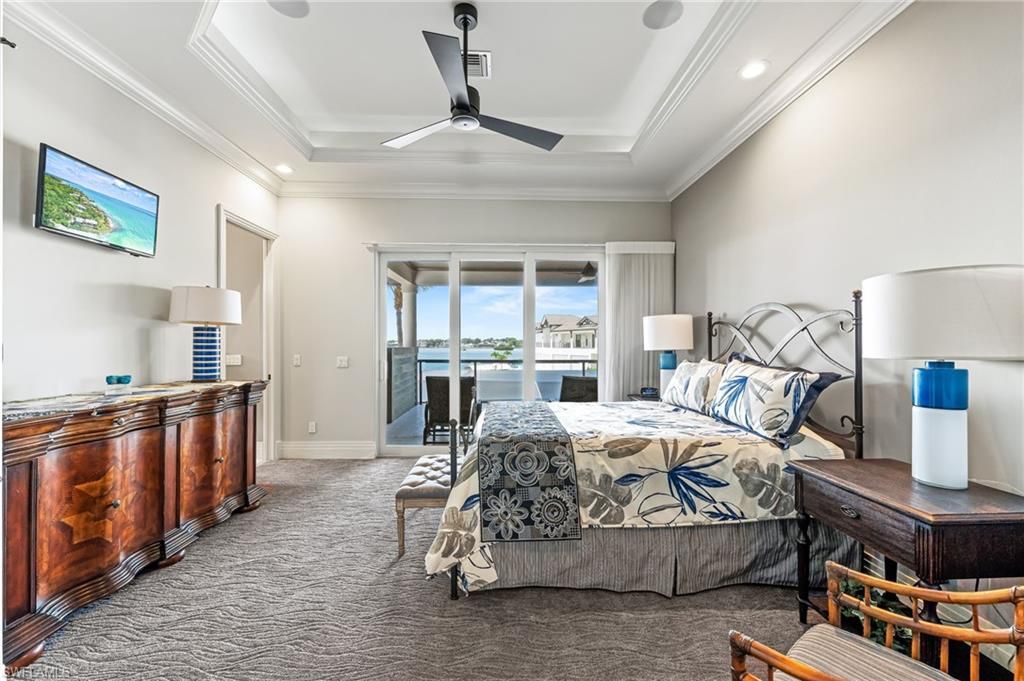 Bedroom, Interior, Recessed Lighting, Water