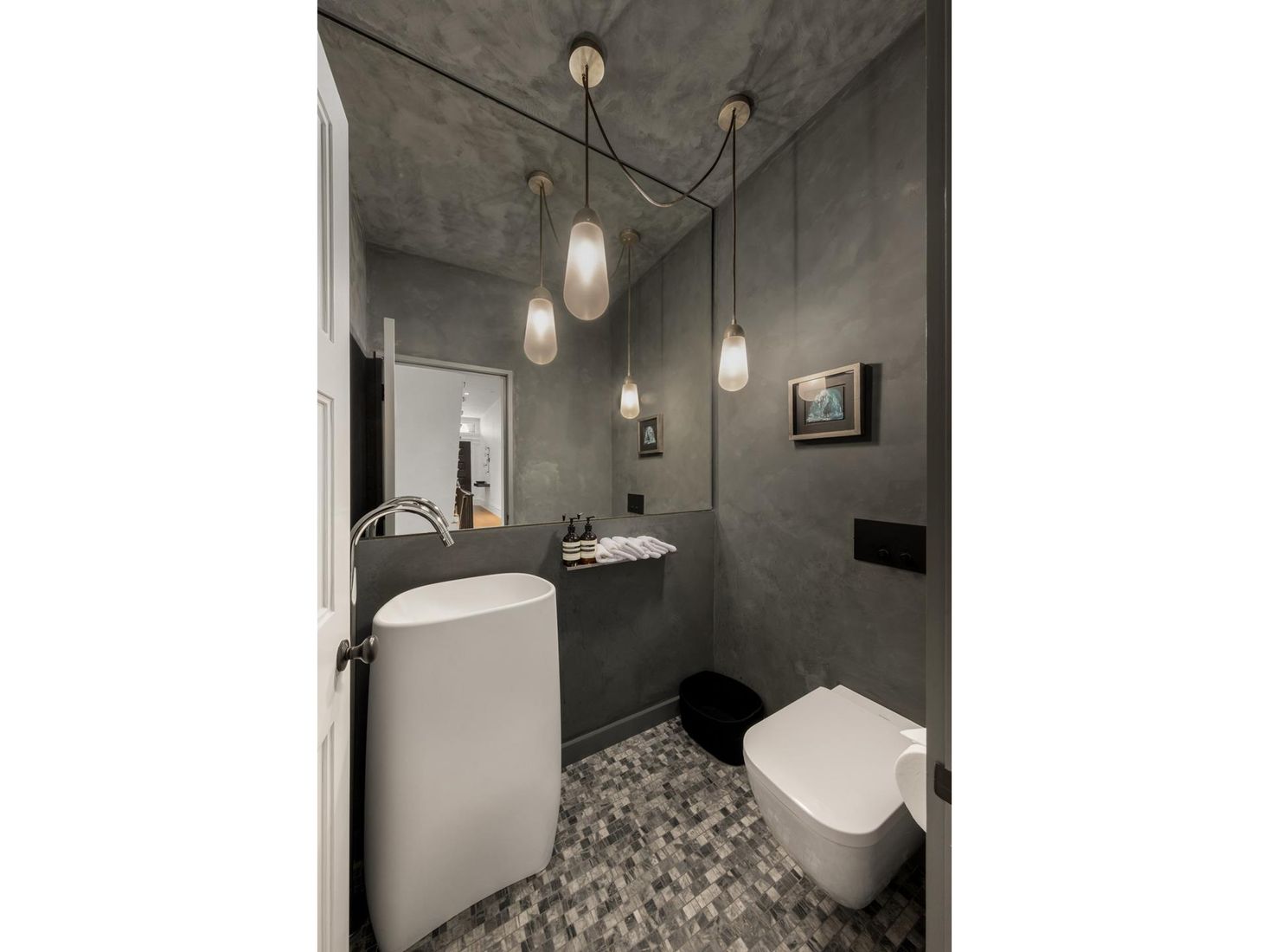 DE Listing image placeholder