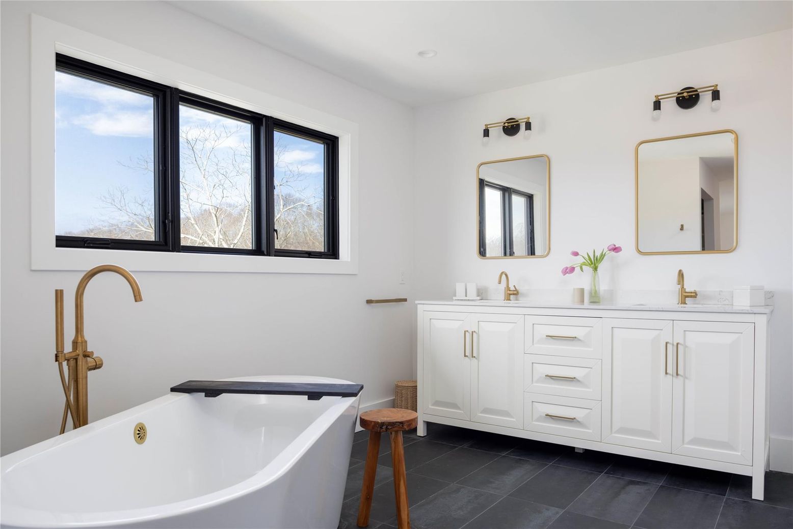 Bathroom, Dual Sink Vanities, Free Standing Baths, Interior, Recessed Lighting