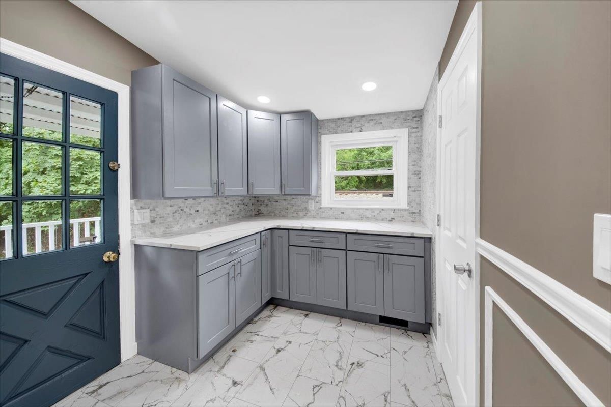 Interior, Kitchen, Marble, Recessed Lighting