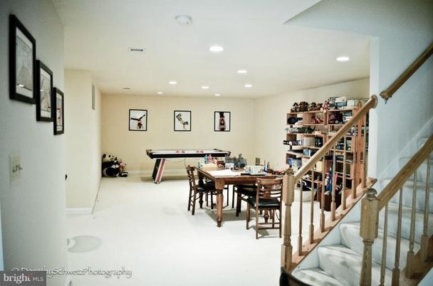 Billiard Table, Dining room, Game Room, Interior, Recessed Lighting