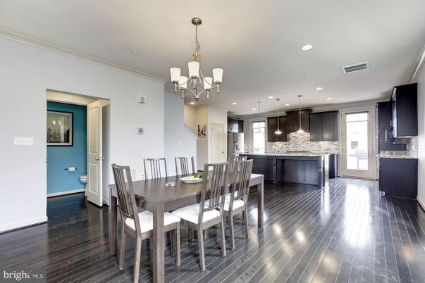 Chandelier, Dining room, Interior, Kitchen, Pendant Lights, Recessed Lighting, Wood Texture Flooring
