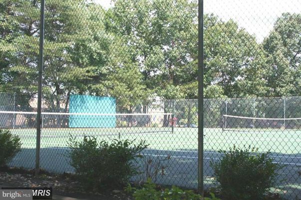 Exterior, Tennis Courts