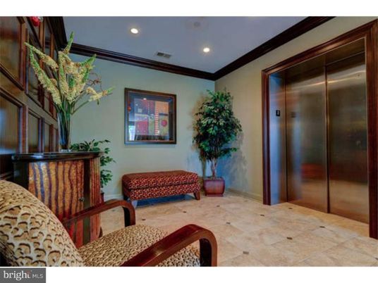 Elevator, Interior, Recessed Lighting