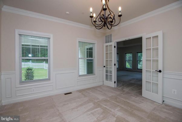 Chandelier, Empty room, Interior