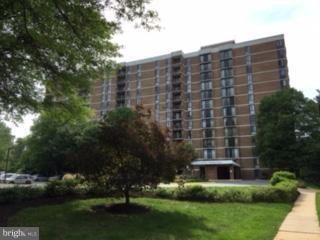Exterior, Facade, Condo Building