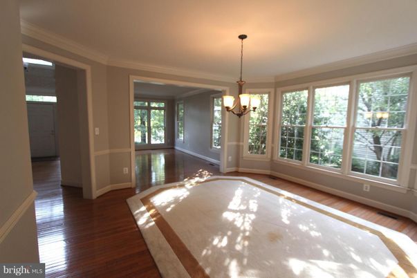 Chandelier, Empty room, Interior, Pendant Lights, Wood Texture Flooring