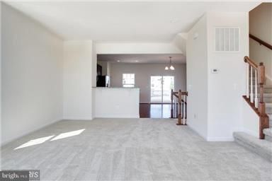 Chandelier, Empty room, Interior, Recessed Lighting