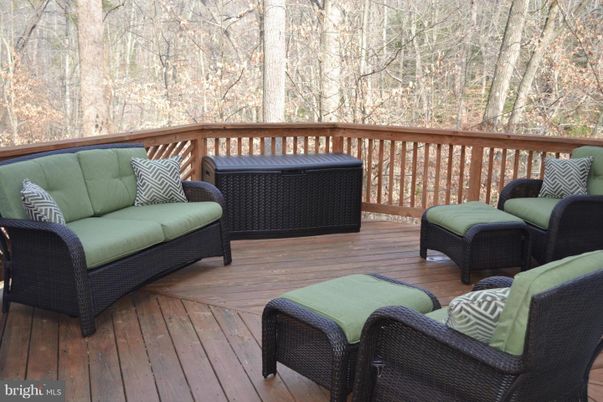 Exterior, Wood Texture Flooring
