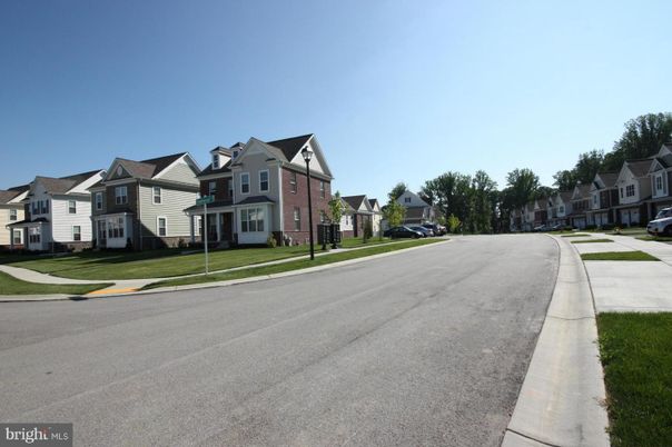 Exterior, Facade, Brick Facade, Farmhouse