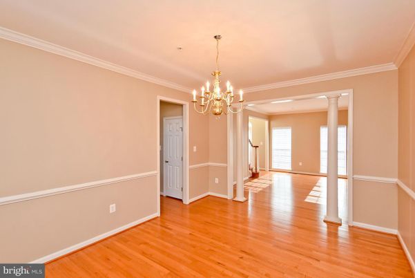Chandelier, Empty room, Interior, Wood Texture Flooring