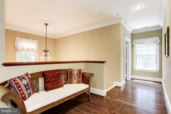 Interior, Pendant Lights, Recessed Lighting, Wood Texture Flooring