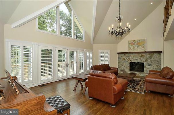 Chandelier, Fireplace, Interior, Living room, Piano, Wood Texture Flooring