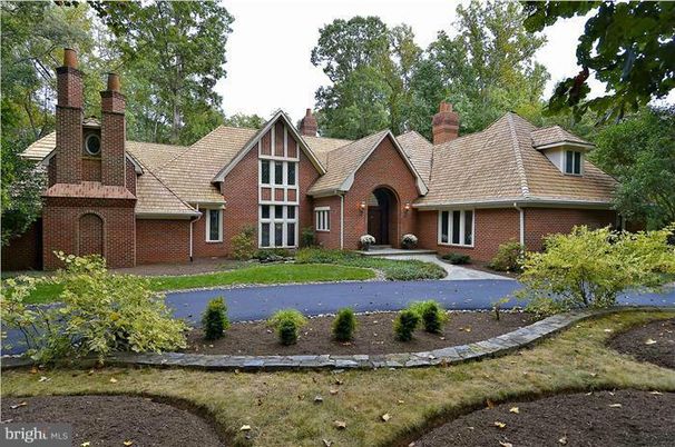 Exterior, Facade, Brick Facade, Tudor Revival