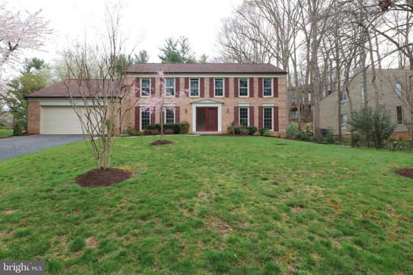 Attached, Backyard, Exterior, Facade, Georgian