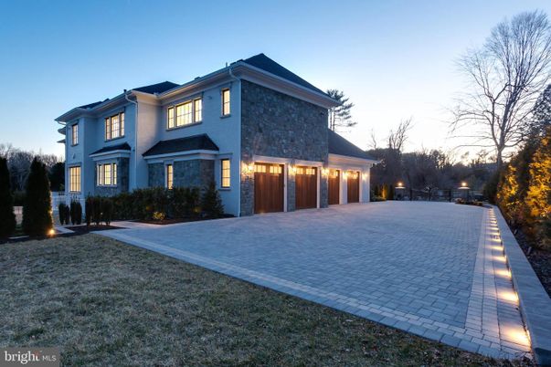 Backyard, Exterior, Facade, Mediterranean