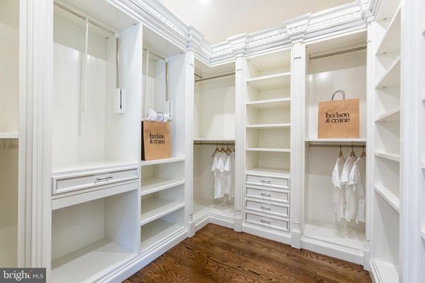Interior, Recessed Lighting, Walk-in Closets, Wood Texture Flooring