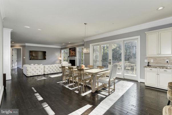 Dining room, Fireplace, Interior, Pendant Lights, Recessed Lighting, Wood Texture Flooring