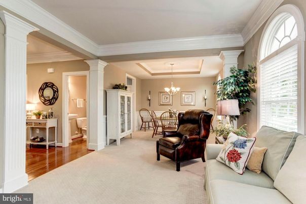 Chandelier, Dining room, Interior, Living room, Wood Texture Flooring