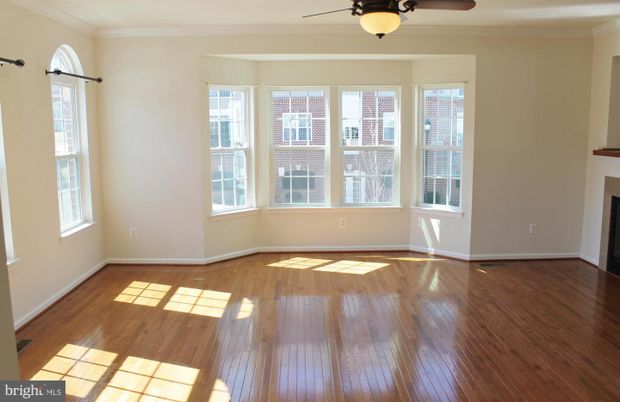 Empty room, Fireplace, Interior, Wood Texture Flooring