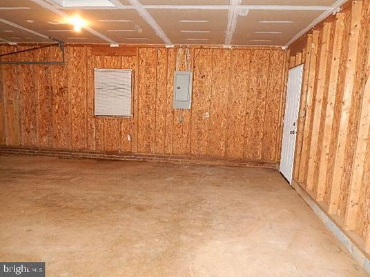 Empty room, Interior, Wooden Walls
