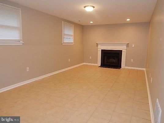 Empty room, Fireplace, Interior, Recessed Lighting