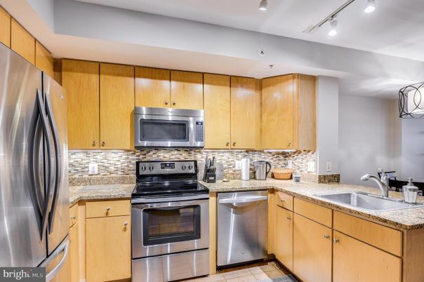 Interior, Kitchen, Stainless Steel Appliances