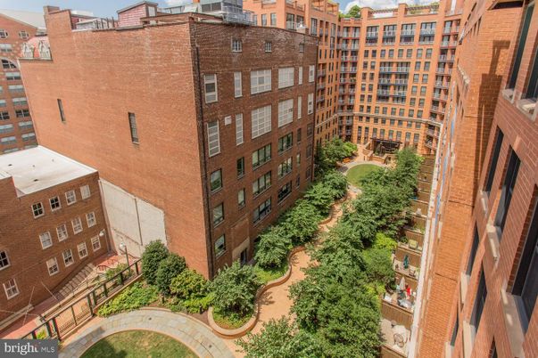 Exterior, Facade, Condo Building