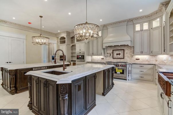 Chandelier, Interior, Kitchen, Pendant Lights, Recessed Lighting, Stainless Steel Appliances