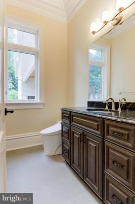 Bathroom, Free Standing Baths, Interior