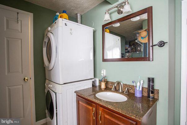 Interior, Utility Closets, Washer