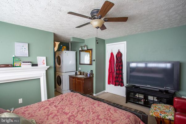 Bedroom, Interior, Washer