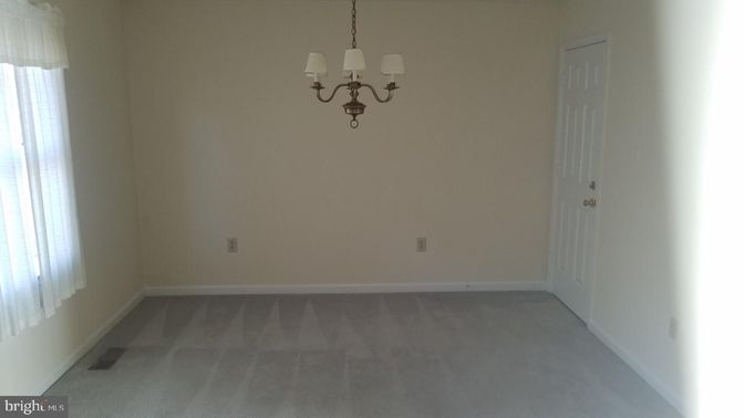 Chandelier, Empty room, Interior