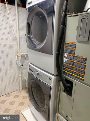 Interior, Utility Closets, Washer