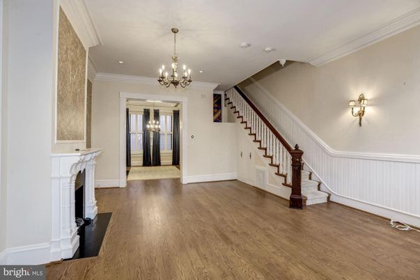 Chandelier, Fireplace, Interior, Recessed Lighting, Wood Texture Flooring