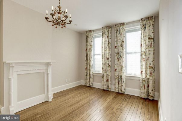 Chandelier, Empty room, Interior, Wood Texture Flooring