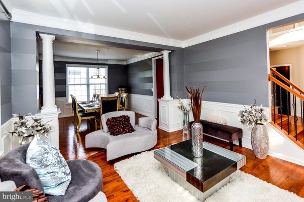Chandelier, Dining room, Fireplace, Interior, Living room, Pendant Lights, Wood Texture Flooring