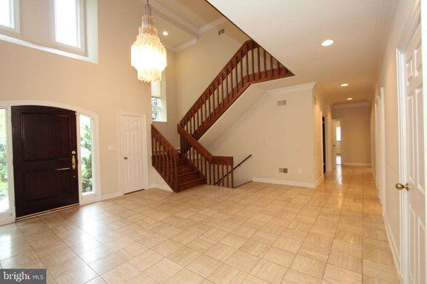 Chandelier, Interior, Recessed Lighting