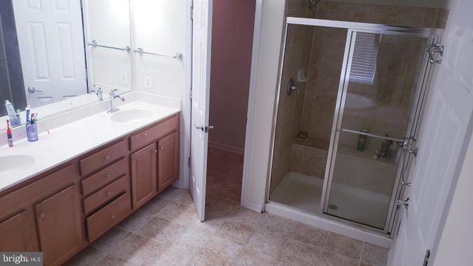 Bathroom, Dual Sink Vanities, Glass Shower, Interior