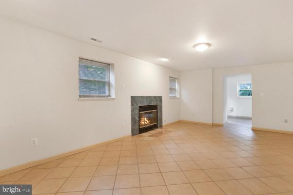 Empty room, Fireplace, Interior