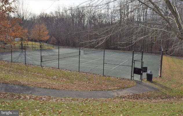 Exterior, Tennis Courts