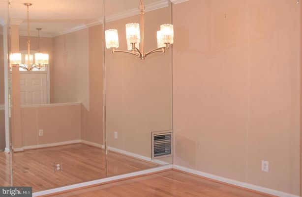 Chandelier, Empty room, Interior, Pendant Lights, Wood Texture Flooring