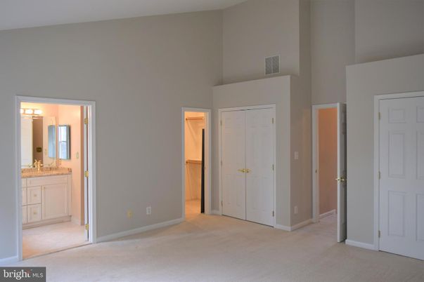 Bathroom, Empty room, Interior